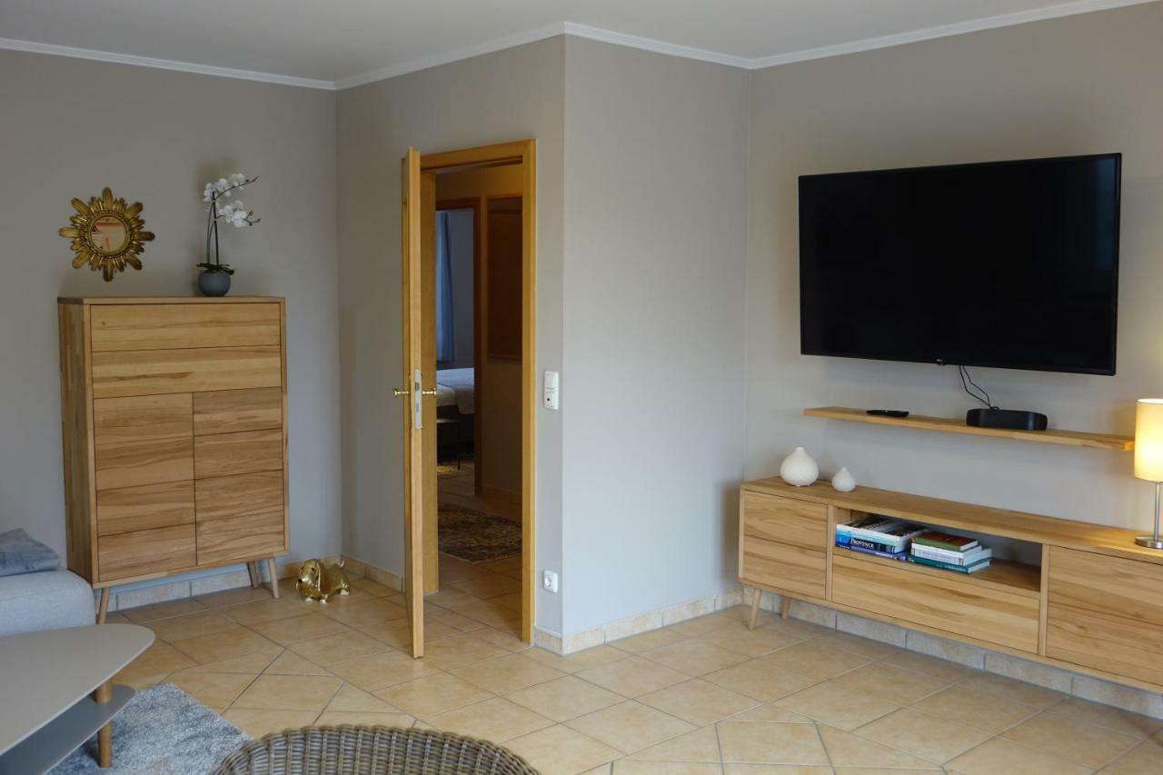 Moderne Ferienwohnung In Potsdam, Sehr Komfortabel, Ruhige Lage *